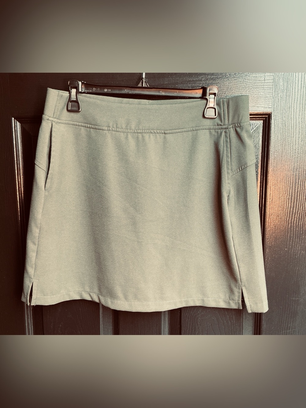 Casual Solid Knit Skort in Sage Green